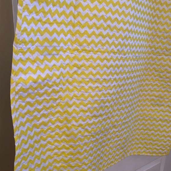 Handmade quilt - Picture 11 of 12